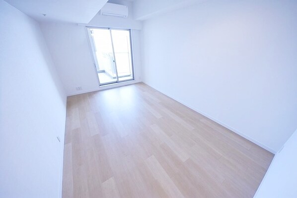 河田町ガーデン クラブフロアの物件内観写真